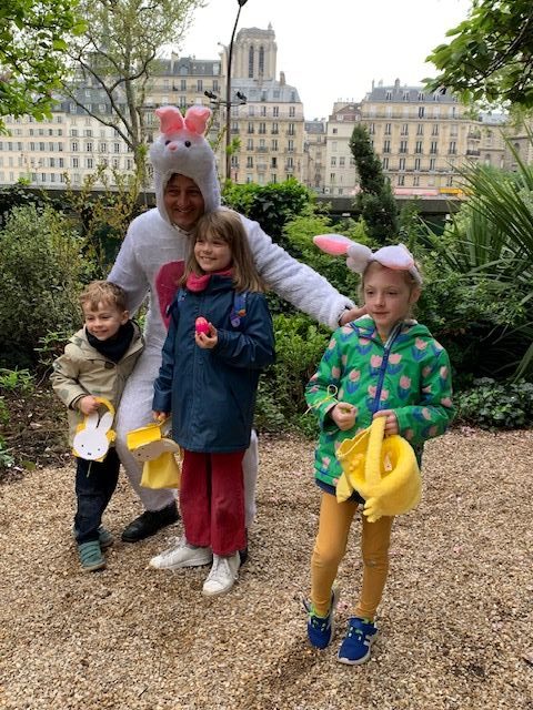 Paashaas eieren zoeken, chasse aux oeufs de Pâques